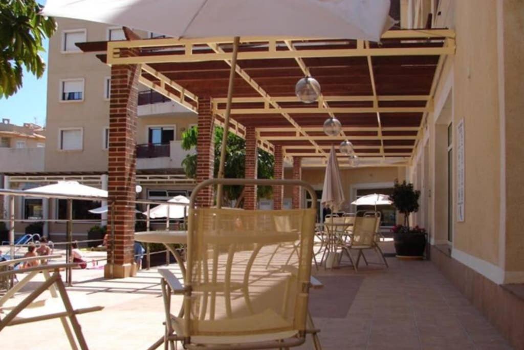 Lovely Apartment In Cabo Roig Near Beach Orihuela Eksteriør bilde