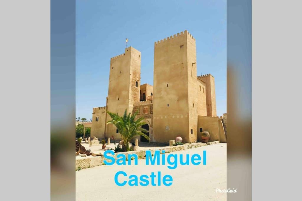 Lovely Apartment In Cabo Roig Near Beach Orihuela Eksteriør bilde